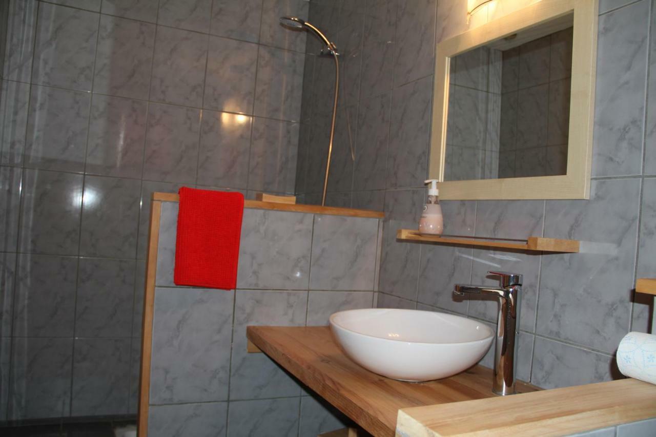 Aux Neuf Saules Hotel Mortzwiller Luaran gambar